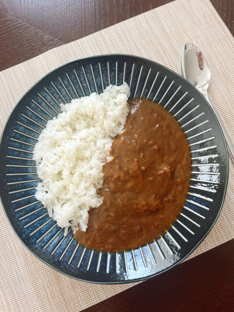 北の離島 利尻より届いた母さんのカレー！ | レトルトカレー村